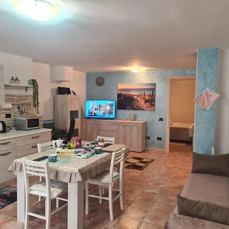 Stella Marina, A 450 Mt Dalla Costa Del Mar Di Sardegna Apartamento