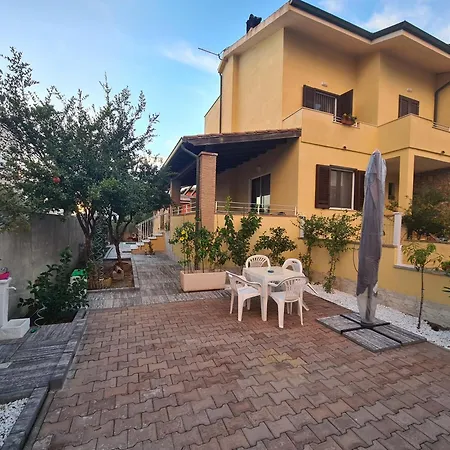 Apartman Stella Marina 450 M Dal Mare